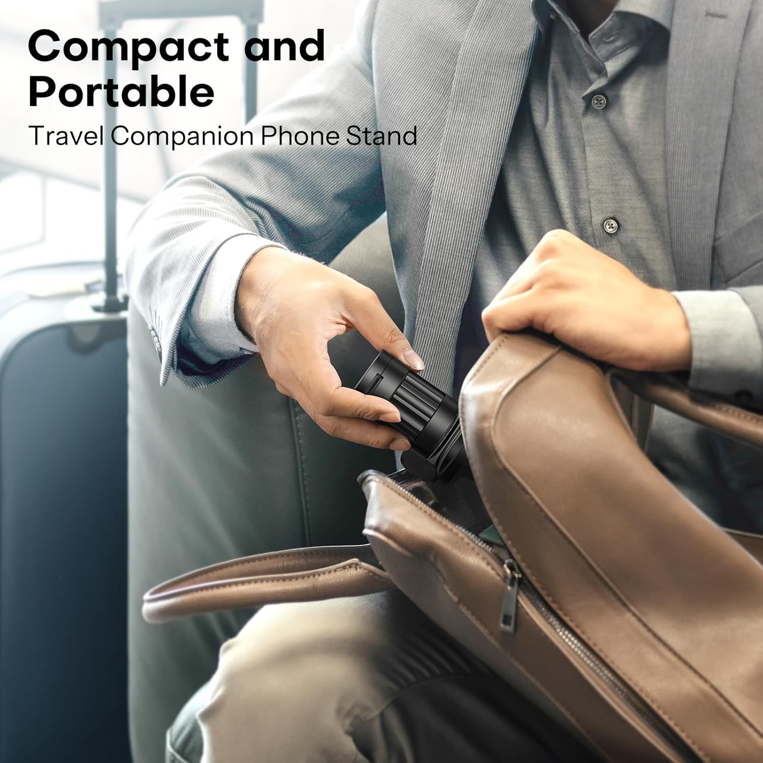 حامل هاتف مغناطيسي دوار 360 درجة من OMOTON، لملحقات السفر الأساسية للطائرات Magsafe، حامل هاتف عالمي قابل للتعديل وقابل للطي بدون استخدام اليدين لهاتف iPhone 16 15 14 Pro Max (عبوة من قطعتين) 