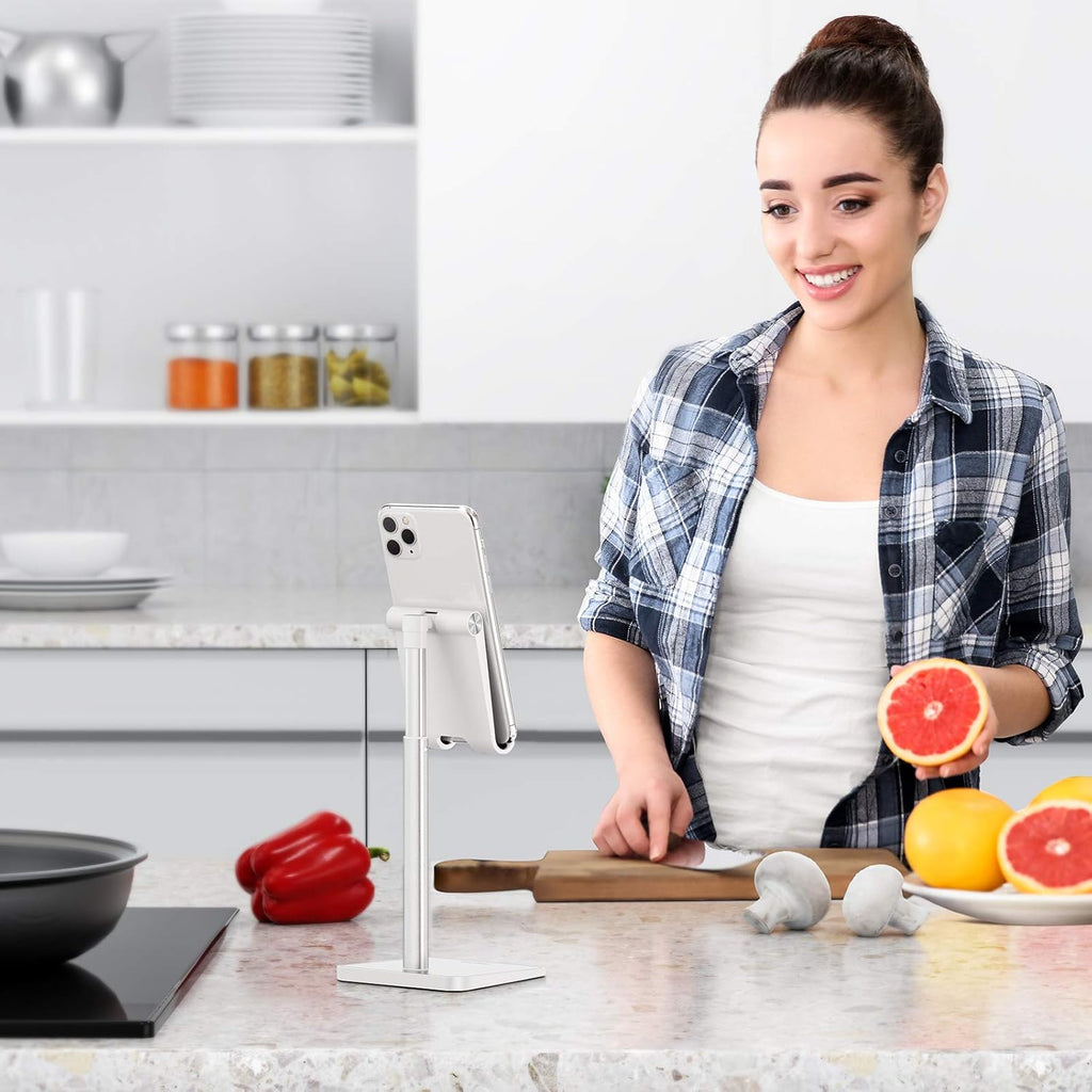 حامل هاتف محمول من OMOTON، حامل هاتف مكتبي بزاوية ارتفاع قابلة للتعديل لهاتف iPhone SE 2/11 / 11 Pro/XS Max/XR، وSamsung Galaxy S20 / S10 / S9 / S8 وهواتف أخرى (3.5-7.0 بوصة) 